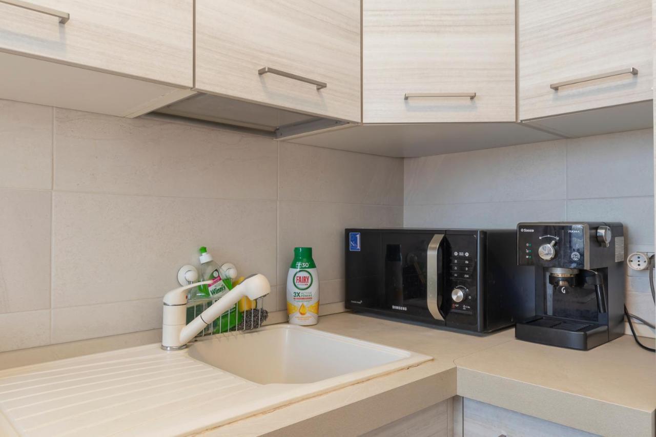Big Apartment - Alcuino 7 Мілан Екстер'єр фото